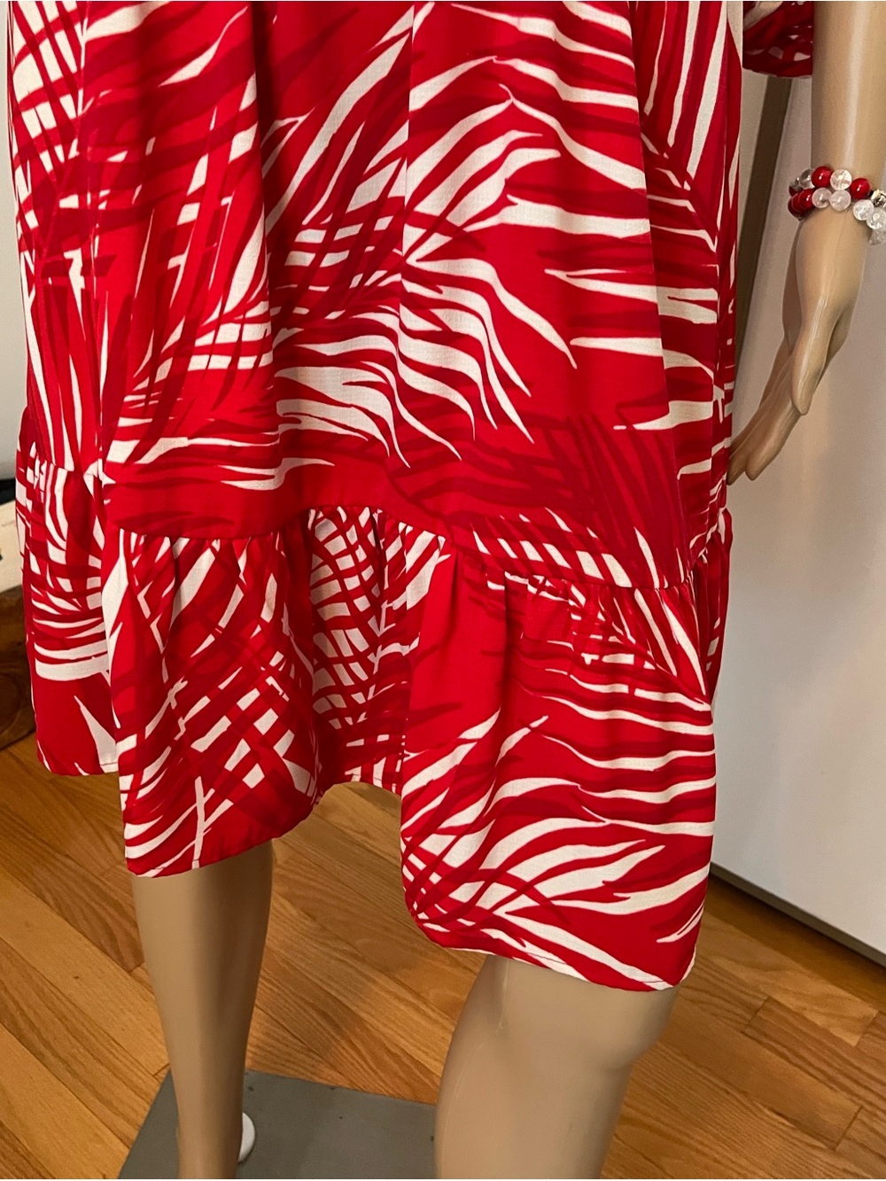 Joseph Ribkoff Red and White Palm-Print Midi Dress - Picture 5 of 11
